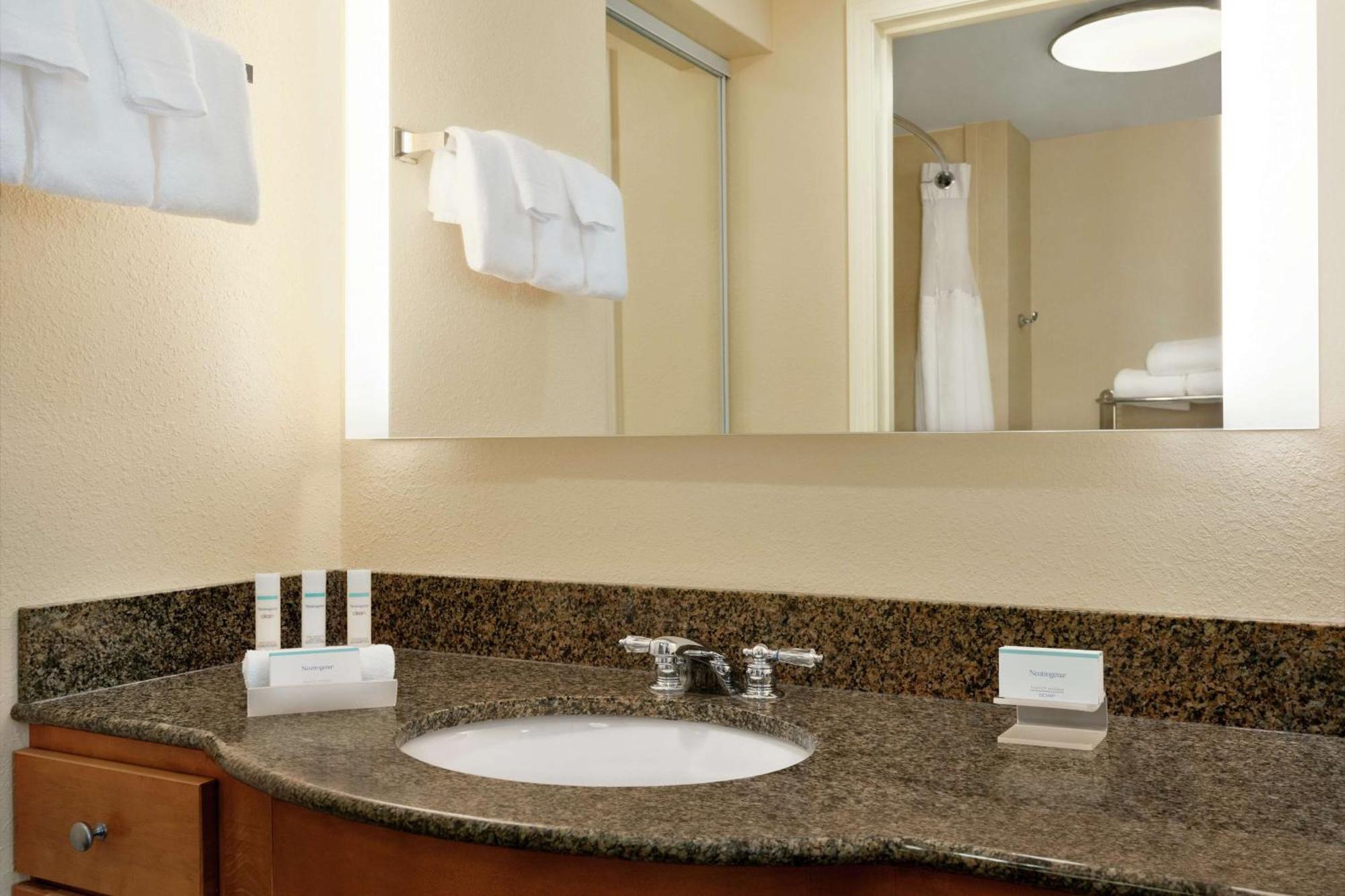 Homewood Suites By Hilton Allentown-Bethlehem Airport Buitenkant foto